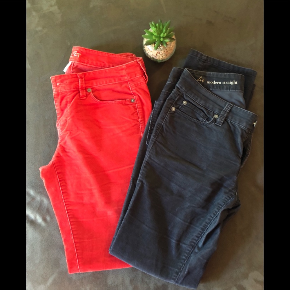 LOFT- 2 pair of corduroy pants 🌵🌵🌵